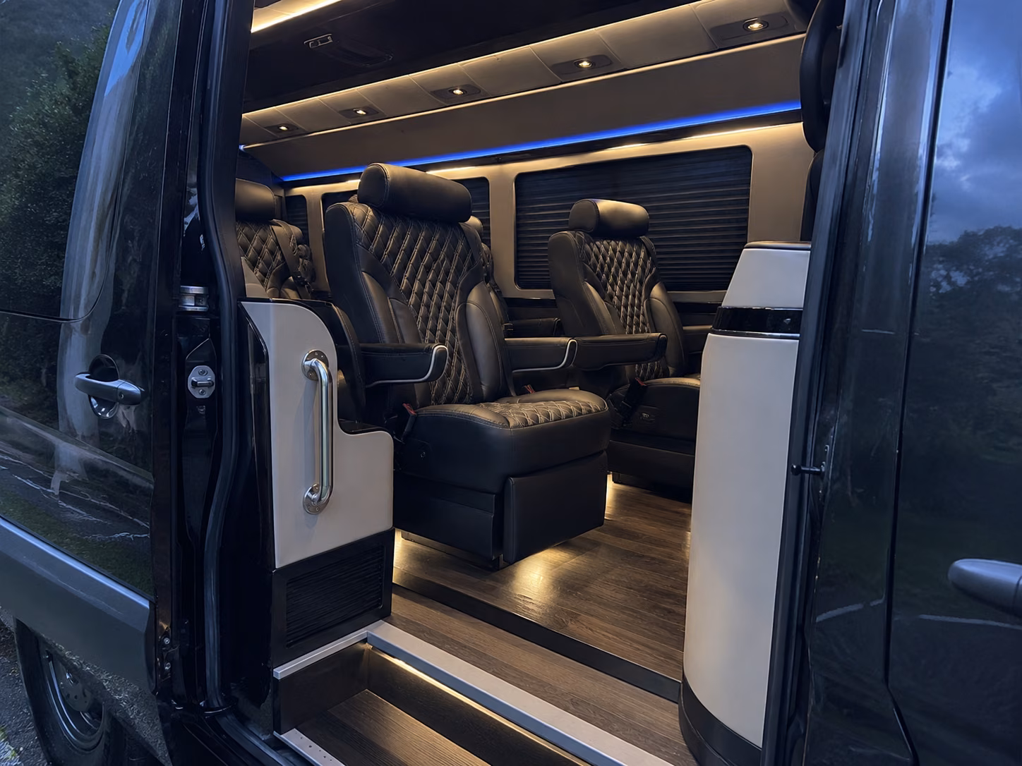 rochester church and religious group bus rentals