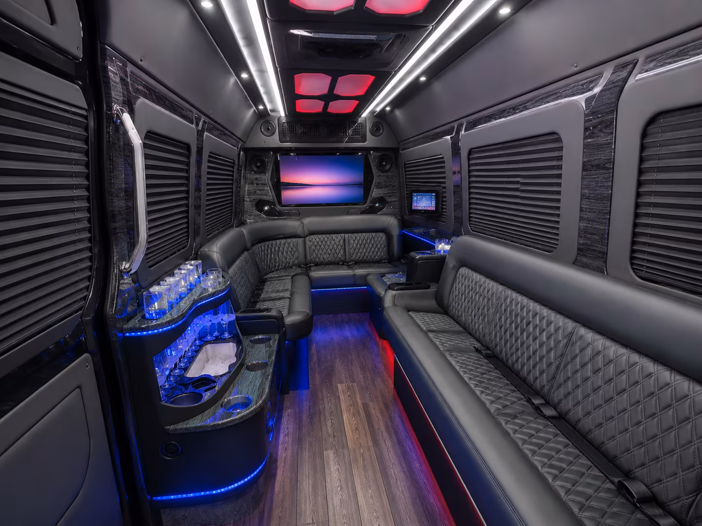rochester custom day trip and driving tour bus rentals