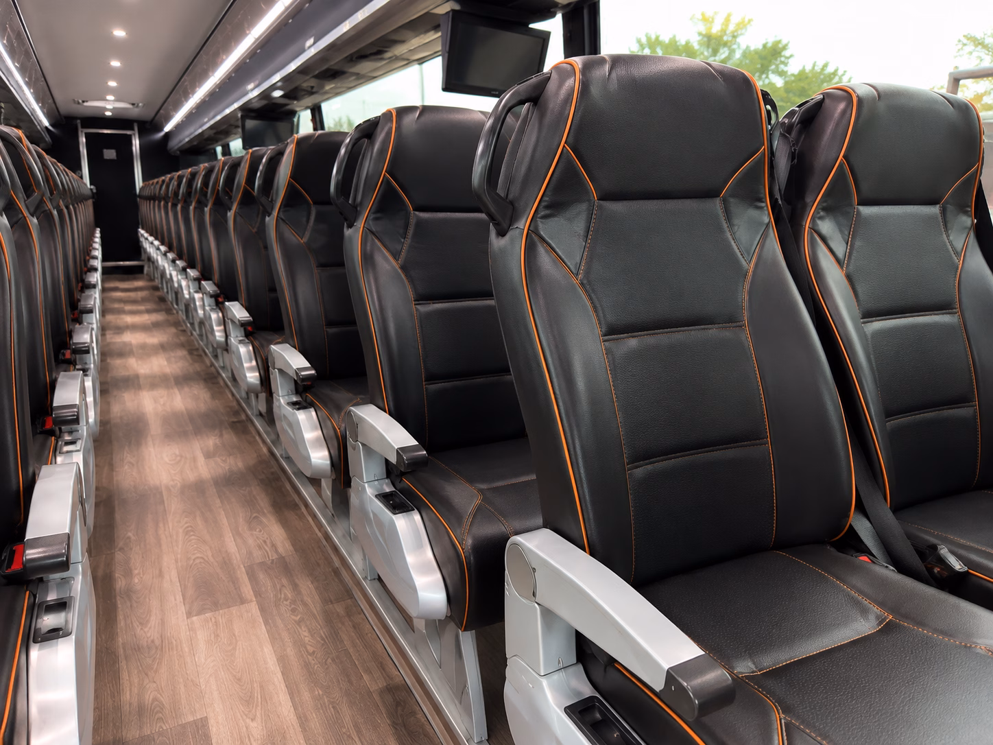 shuttle services for airline crews and airport staff in rochester